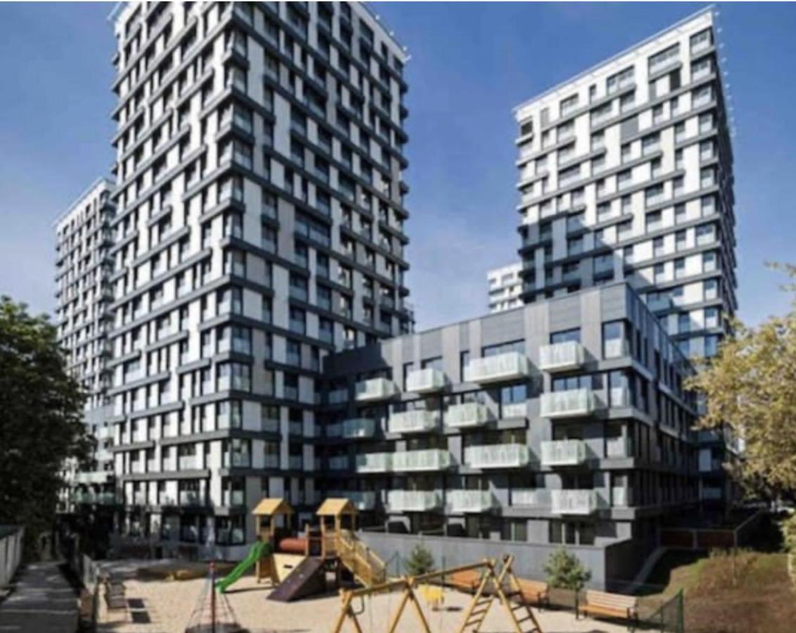 Residence Garden Tower S Balkonem, Garaz Prague Luaran gambar