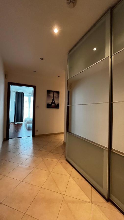 Residence Garden Tower S Balkonem, Garaz Prague Luaran gambar